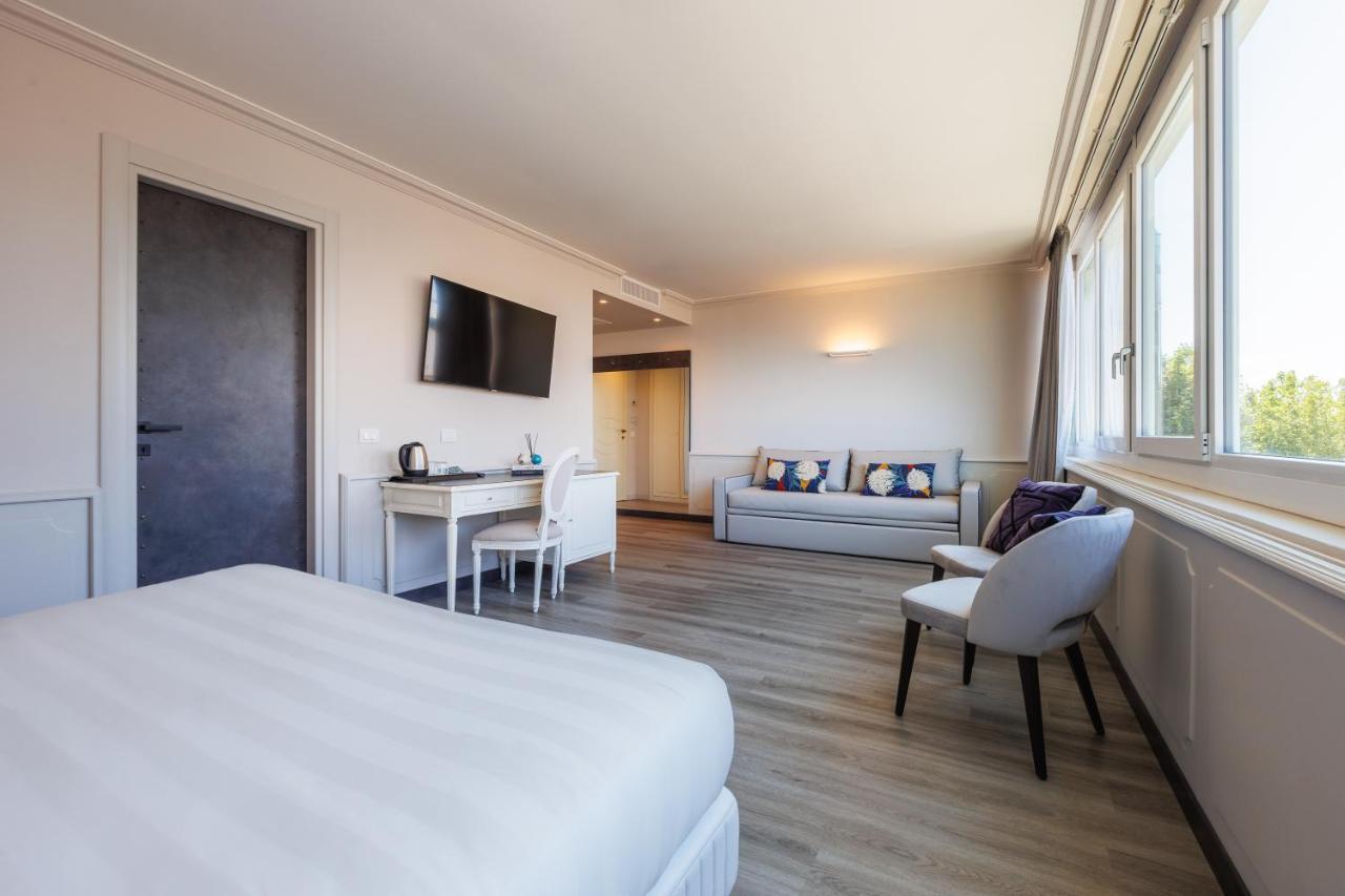 Parco Dei Principi Boutique Hotel Rimini Zewnętrze zdjęcie